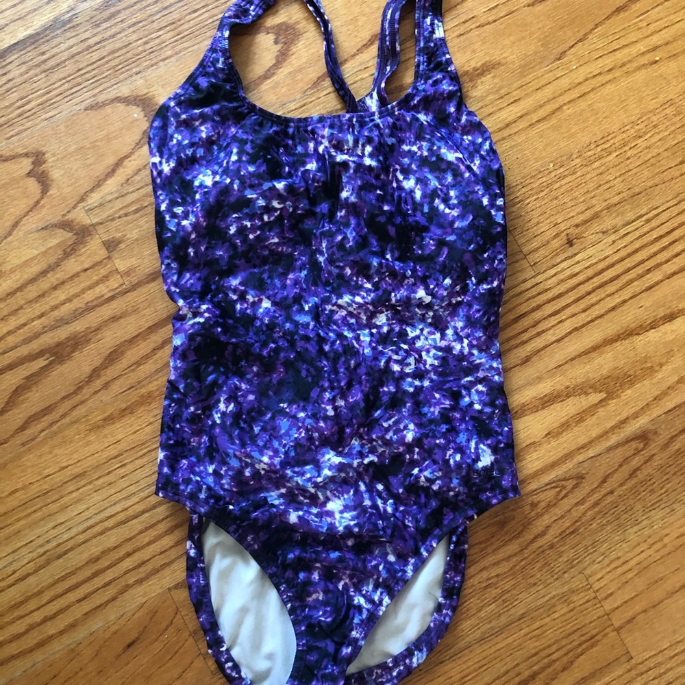 Speedo One Piece Keyhole Back Bathing Suit